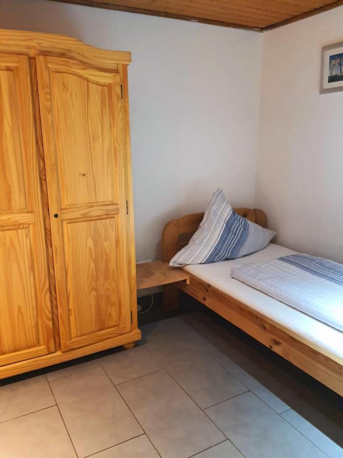 Gaestehaus Terrana Wathlingen Buitenkant foto
