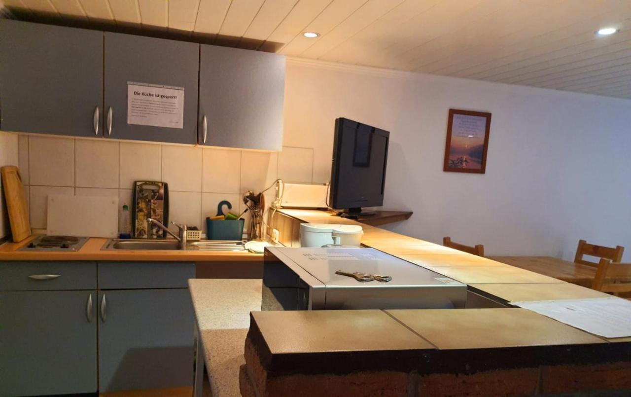 Gaestehaus Terrana Wathlingen Buitenkant foto